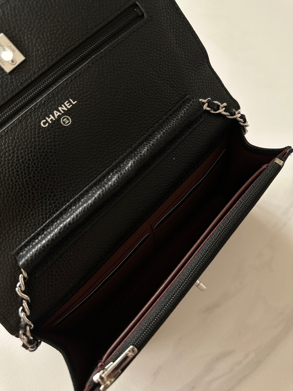 Quilted Classic Wallet on Chain