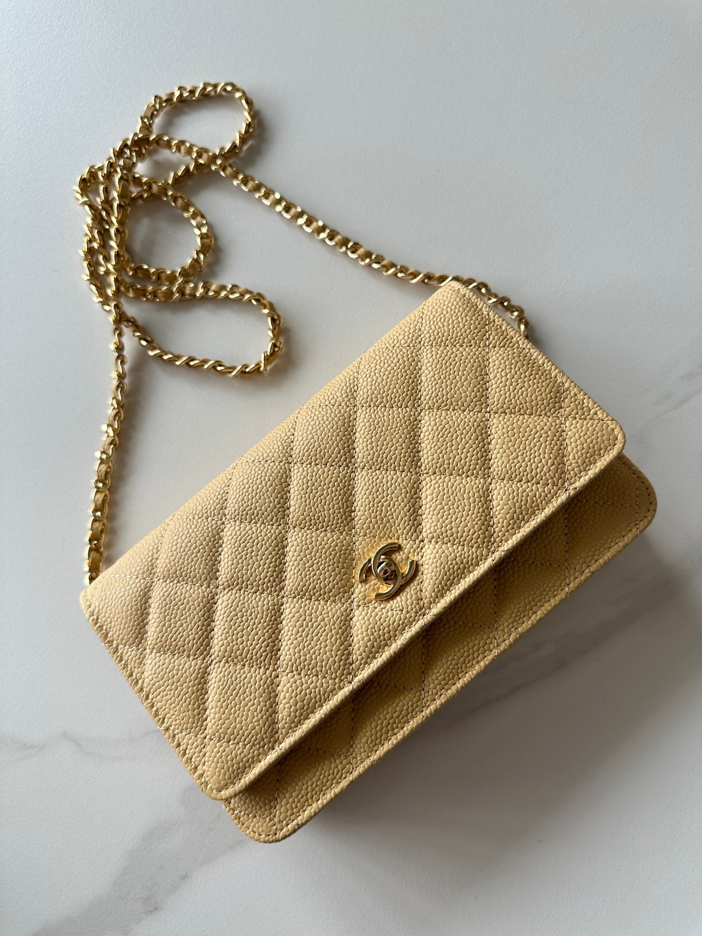 Quilted Classic Wallet on Chain