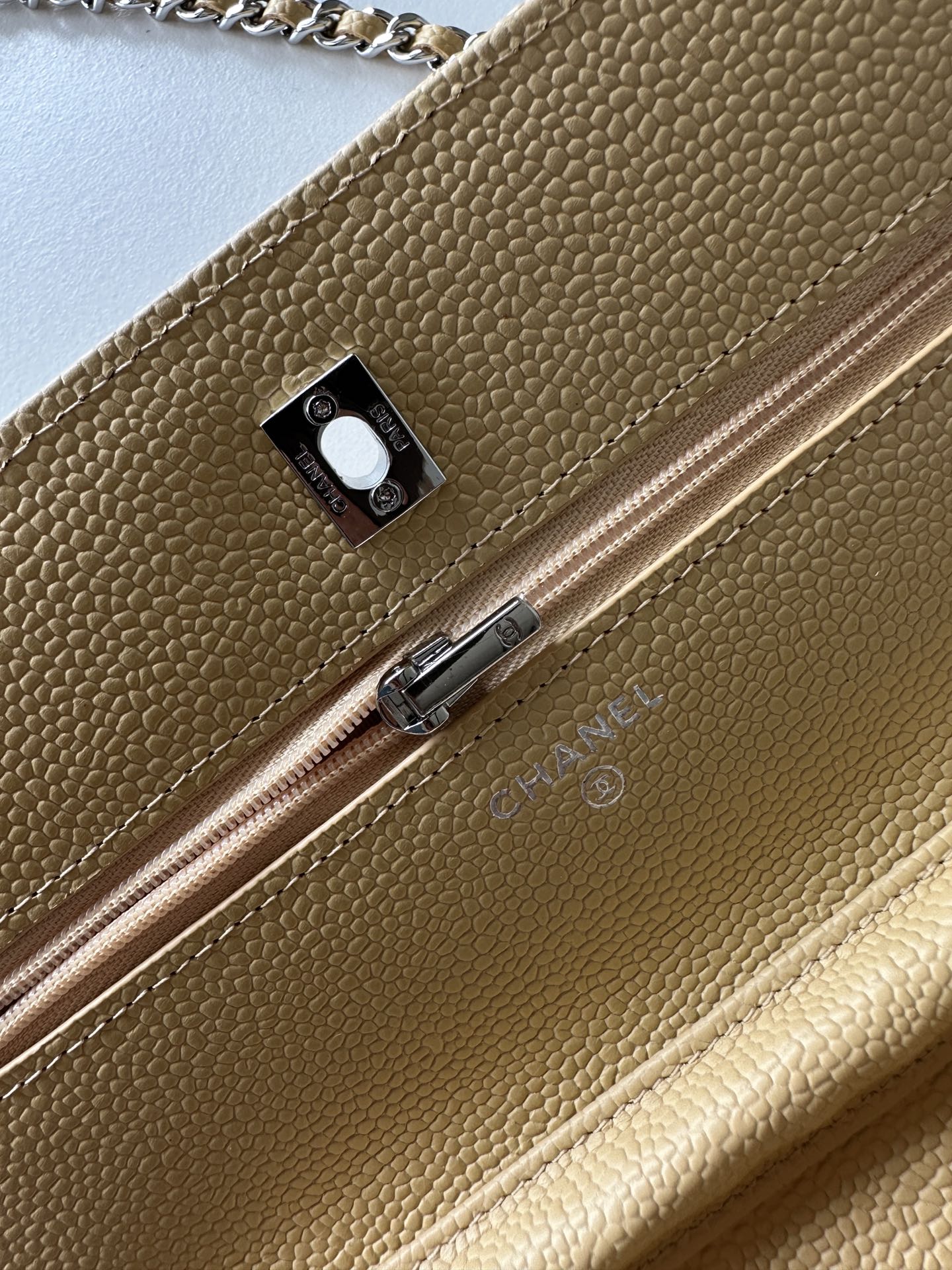 Quilted Classic Wallet on Chain