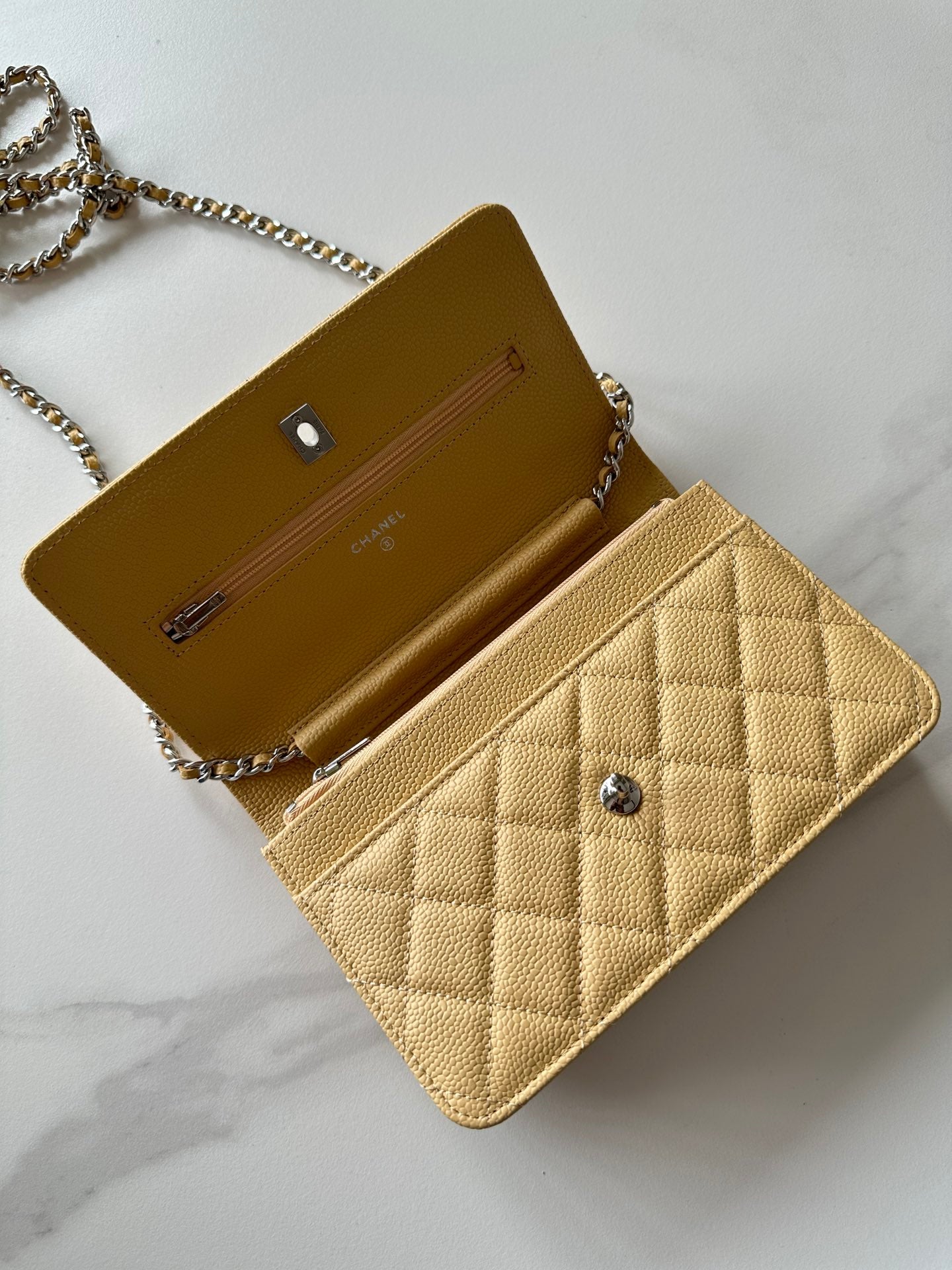 Quilted Classic Wallet on Chain