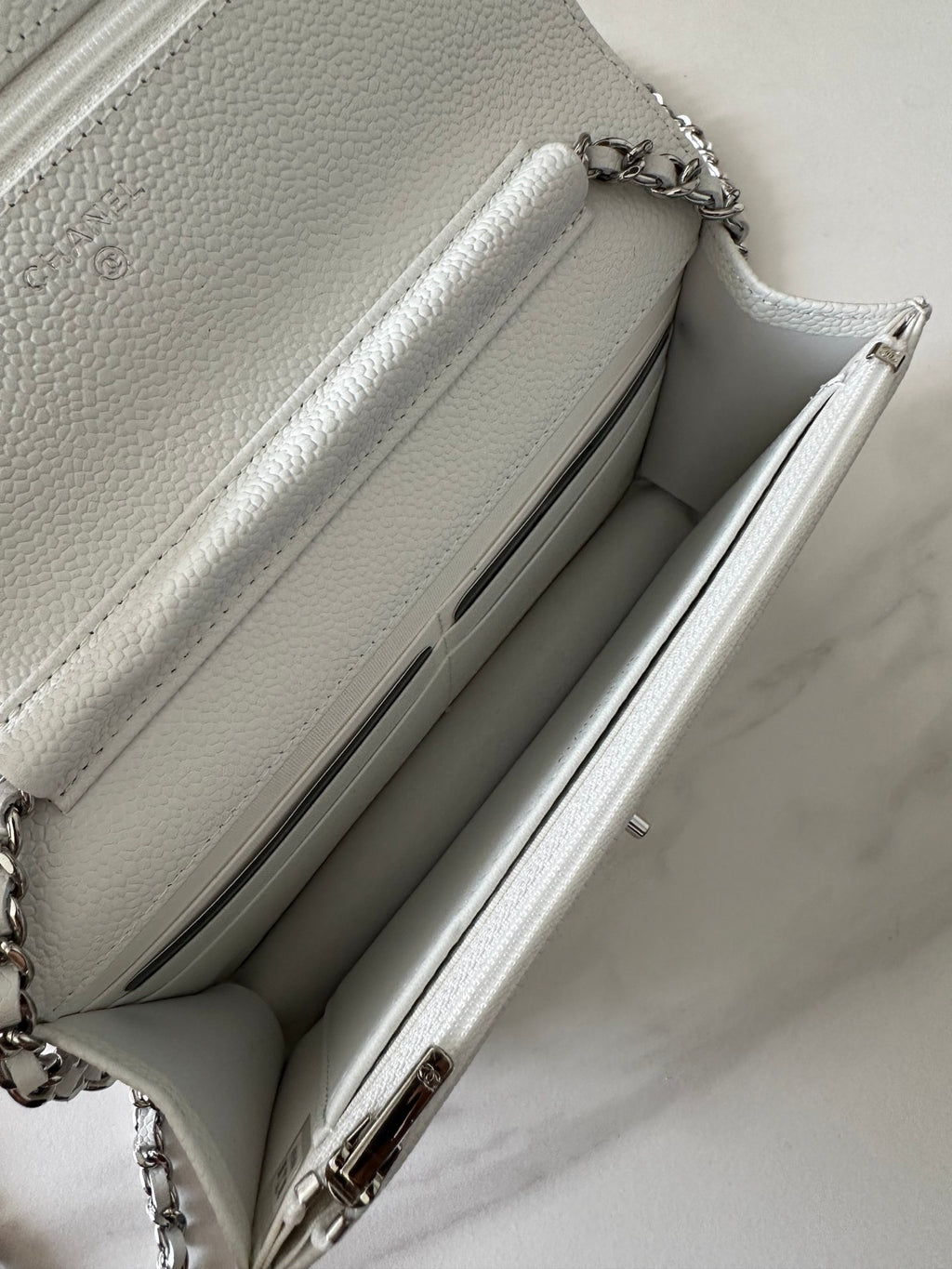 Quilted Classic Wallet on Chain