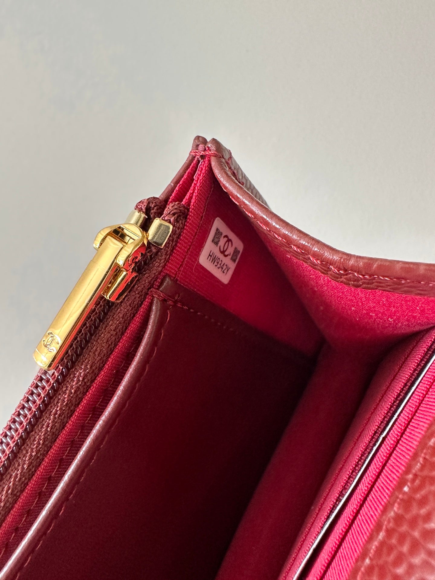 Quilted Classic Wallet on Chain