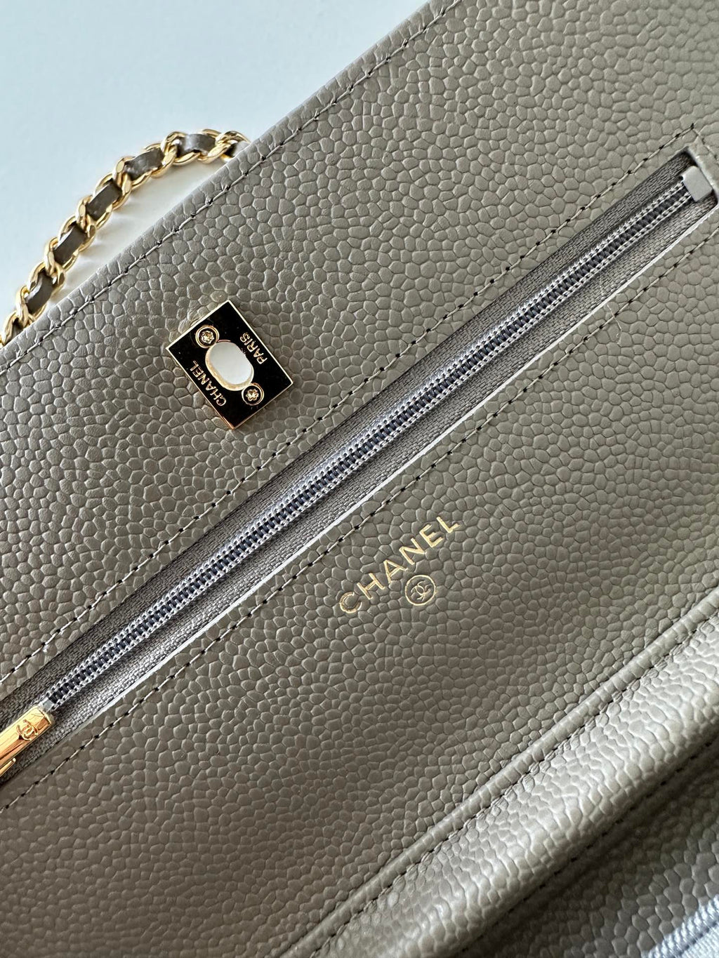 Quilted Classic Wallet on Chain