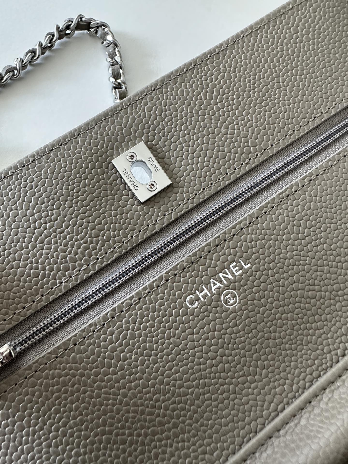 Quilted Classic Wallet on Chain