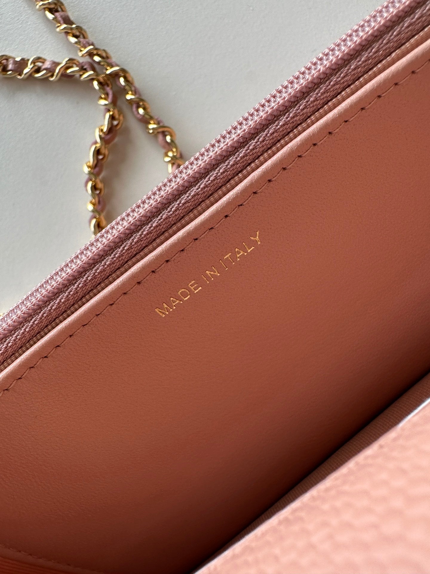 Quilted Classic Wallet on Chain