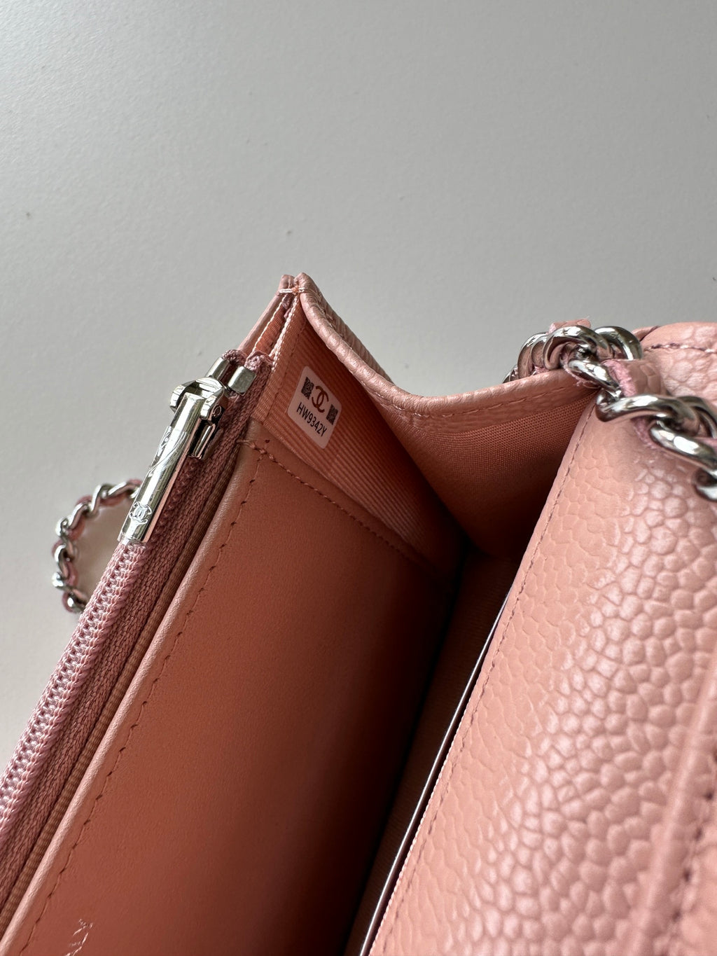 Quilted Classic Wallet on Chain