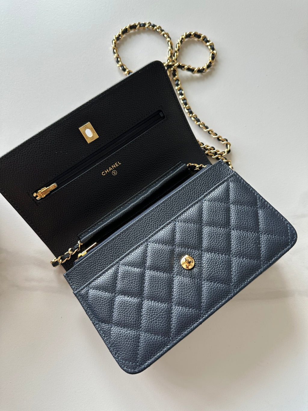 Quilted Classic Wallet on Chain