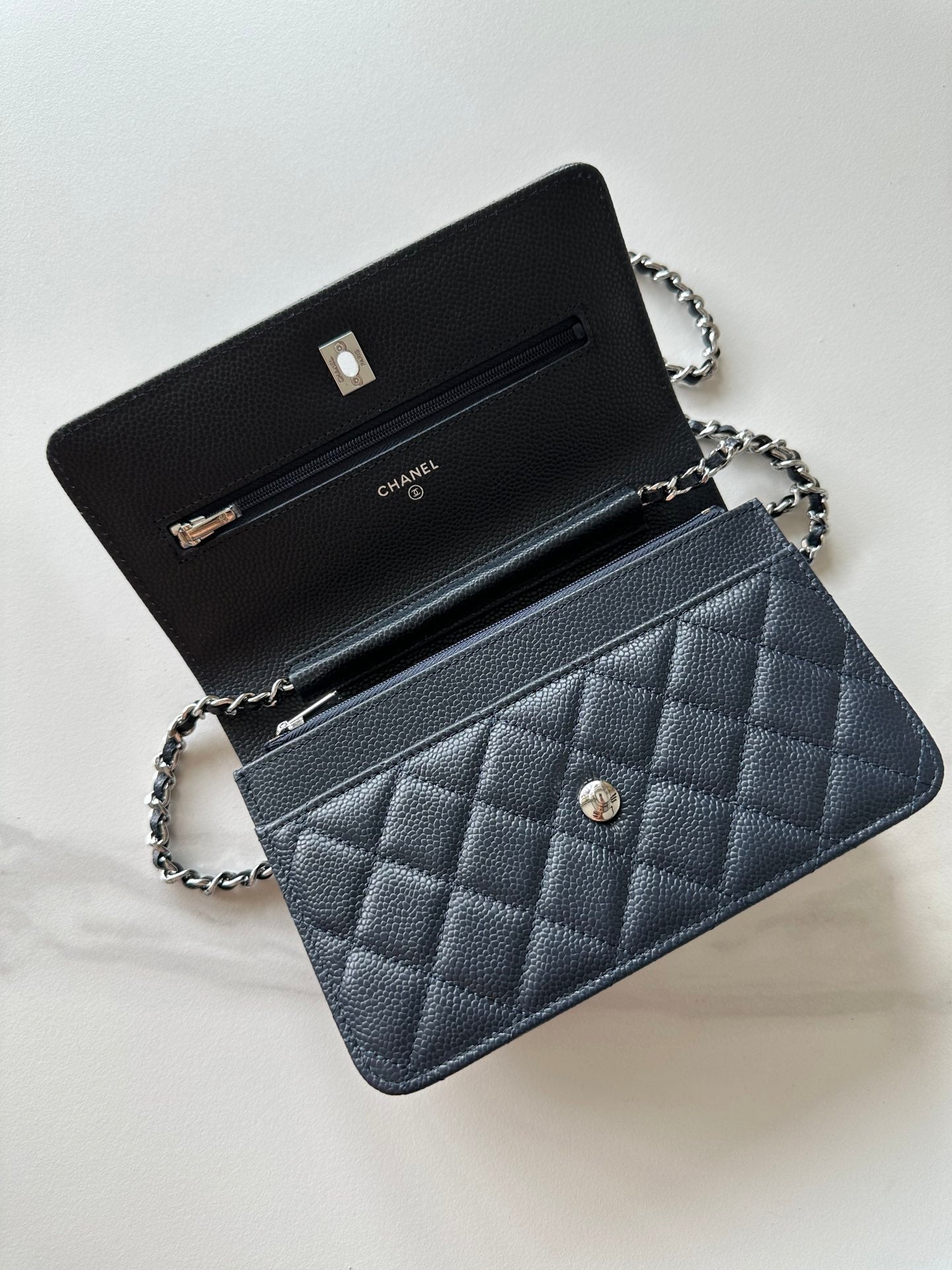 Quilted Classic Wallet on Chain