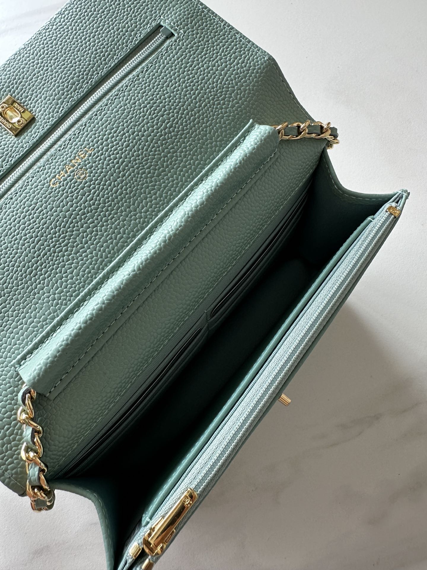 Quilted Classic Wallet on Chain