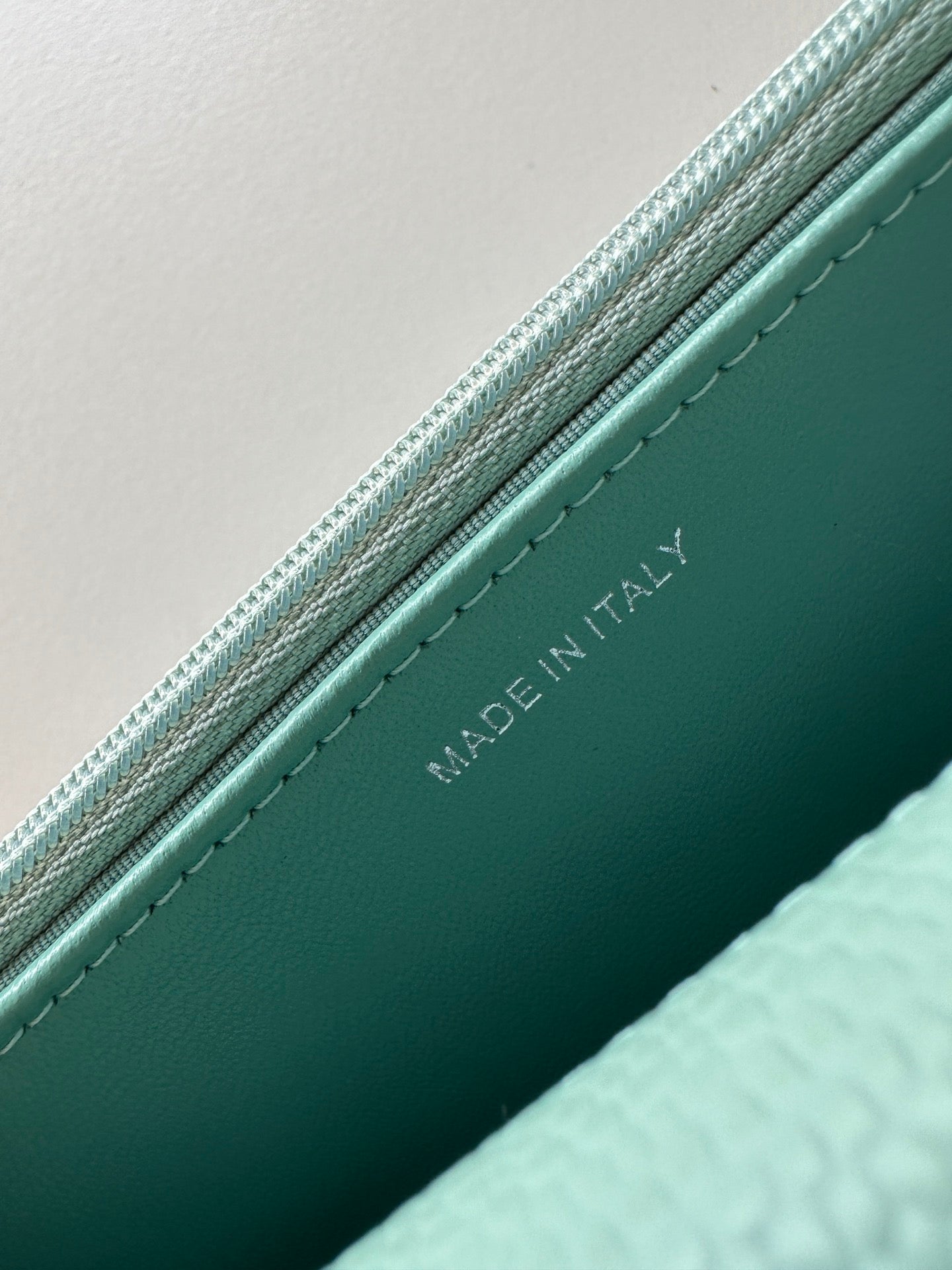 Quilted Classic Wallet on Chain