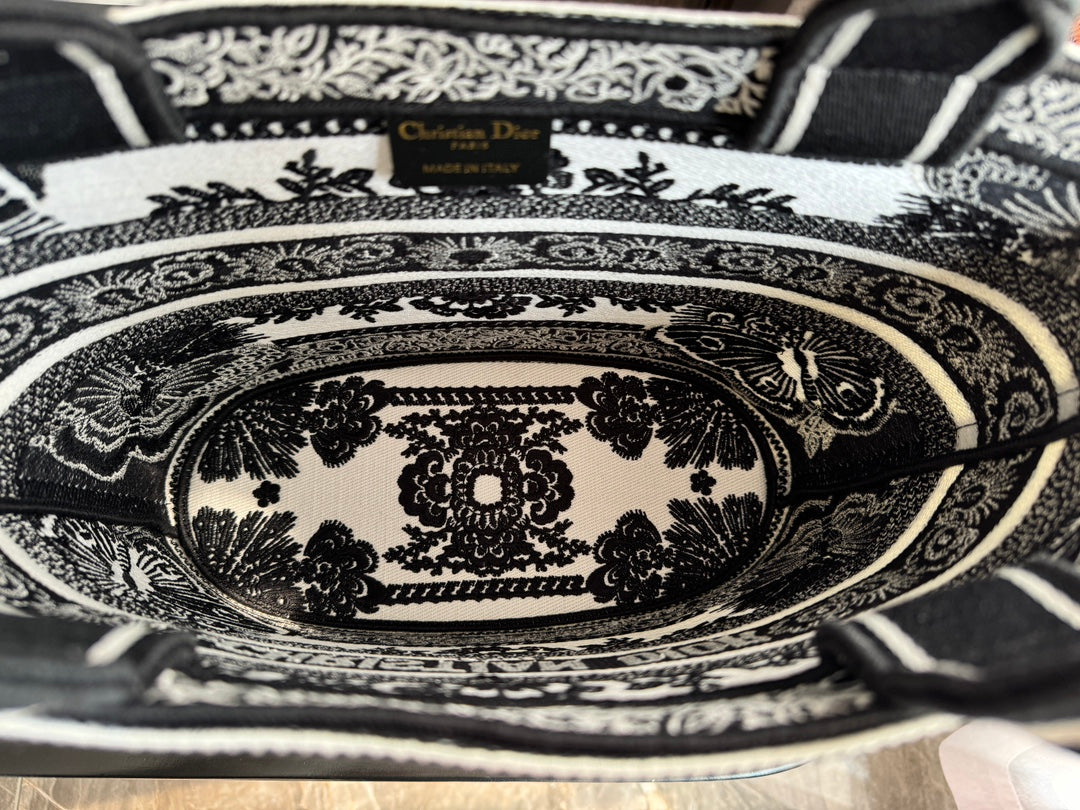 Book Tote Basket Bag