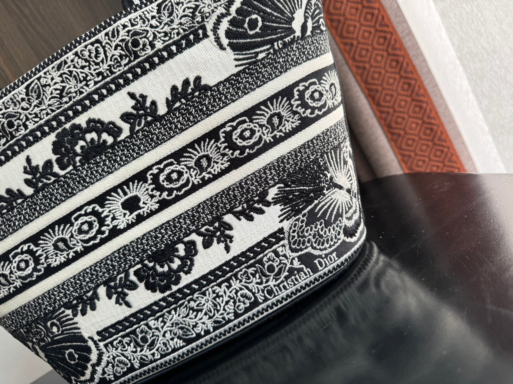 Book Tote Basket Bag