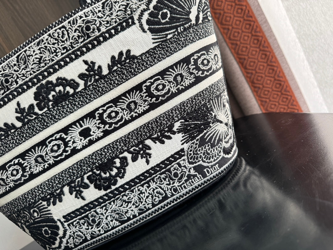 Book Tote Basket Bag