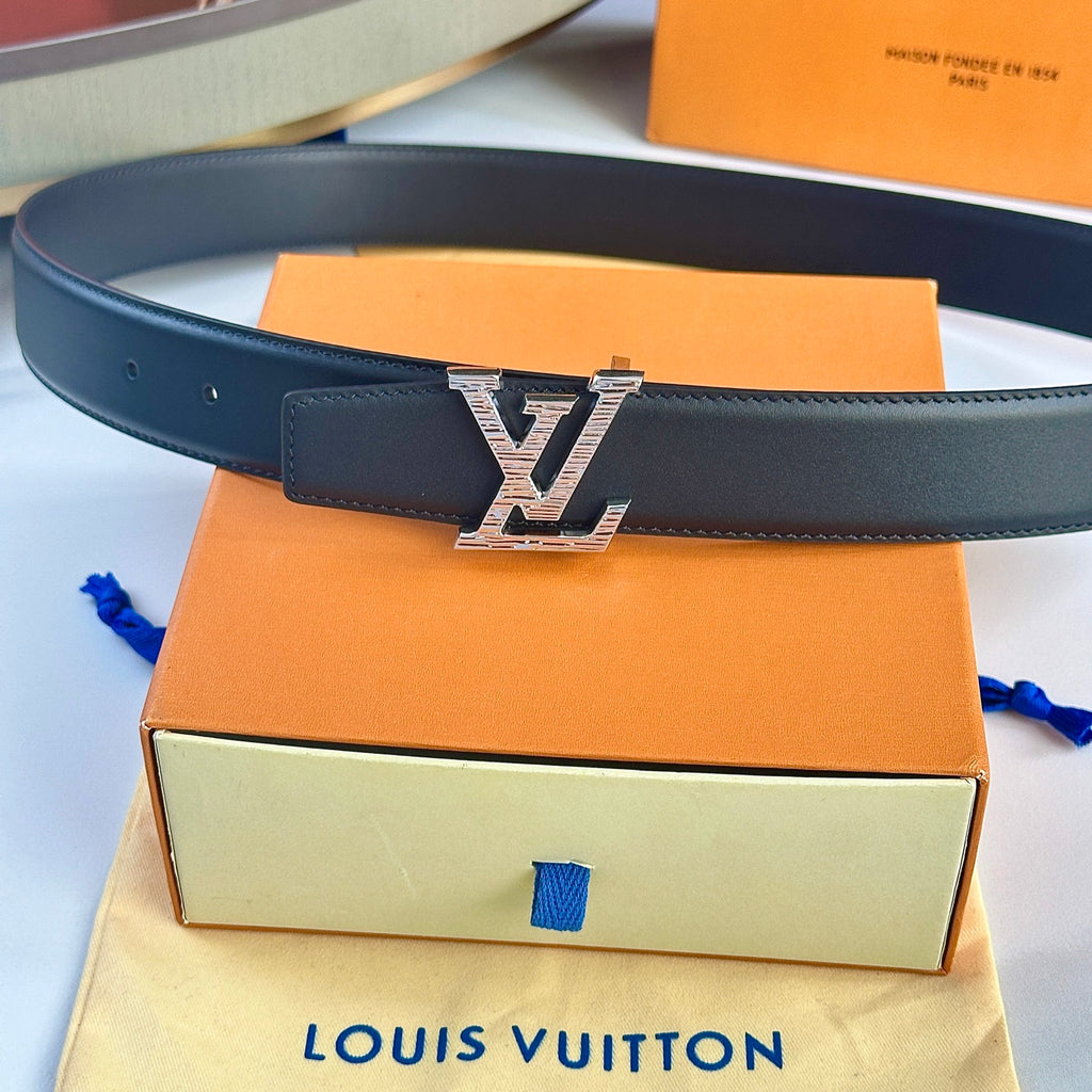 Men's Leather Belt with Silver LV-Style Buckle