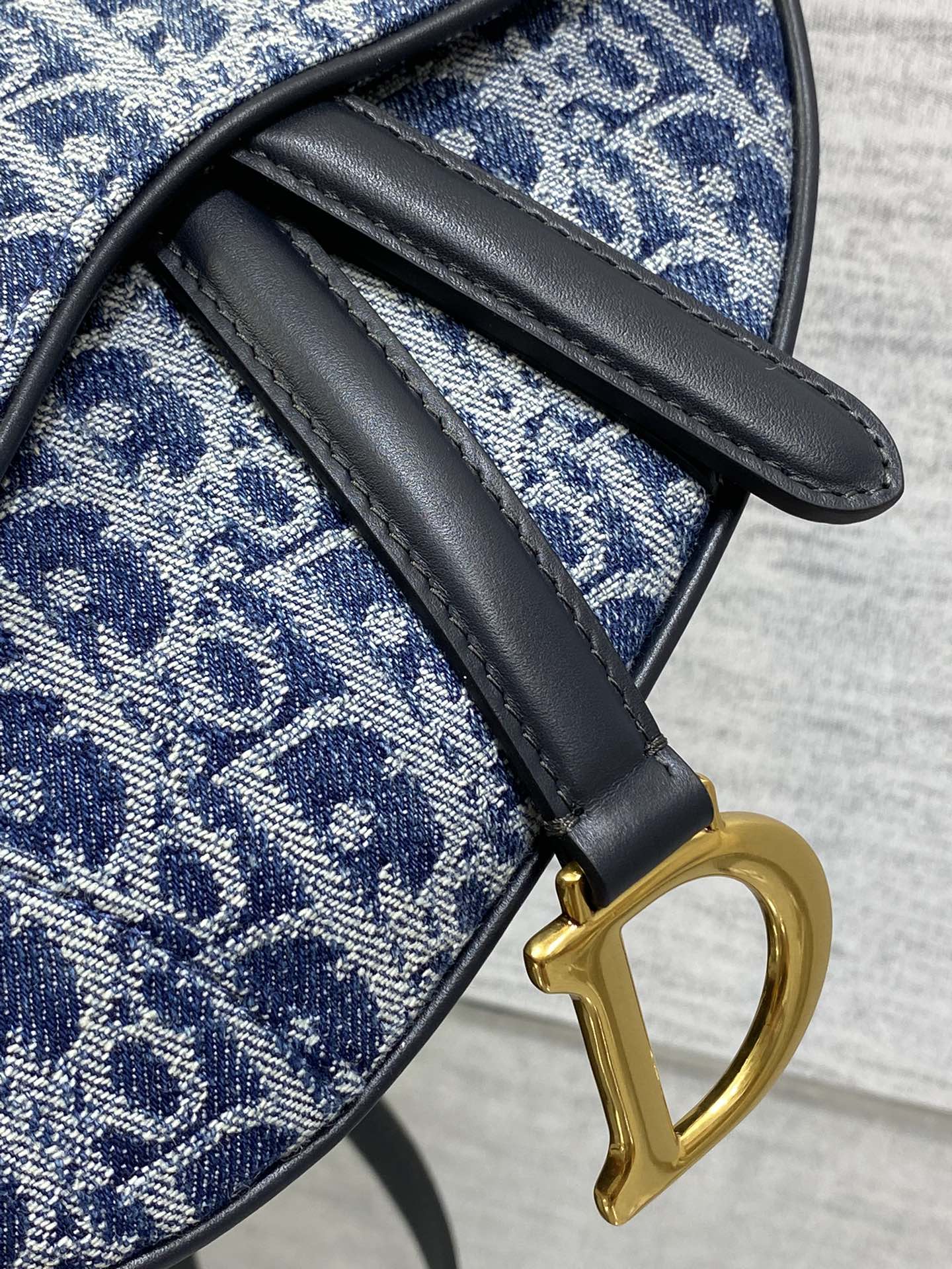 Saddle Bag