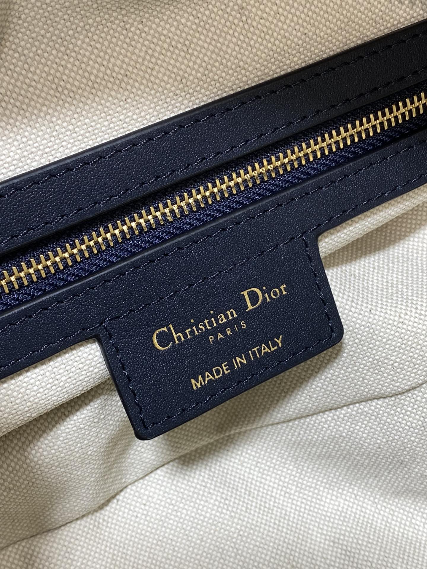 Journes Shoulder Bag