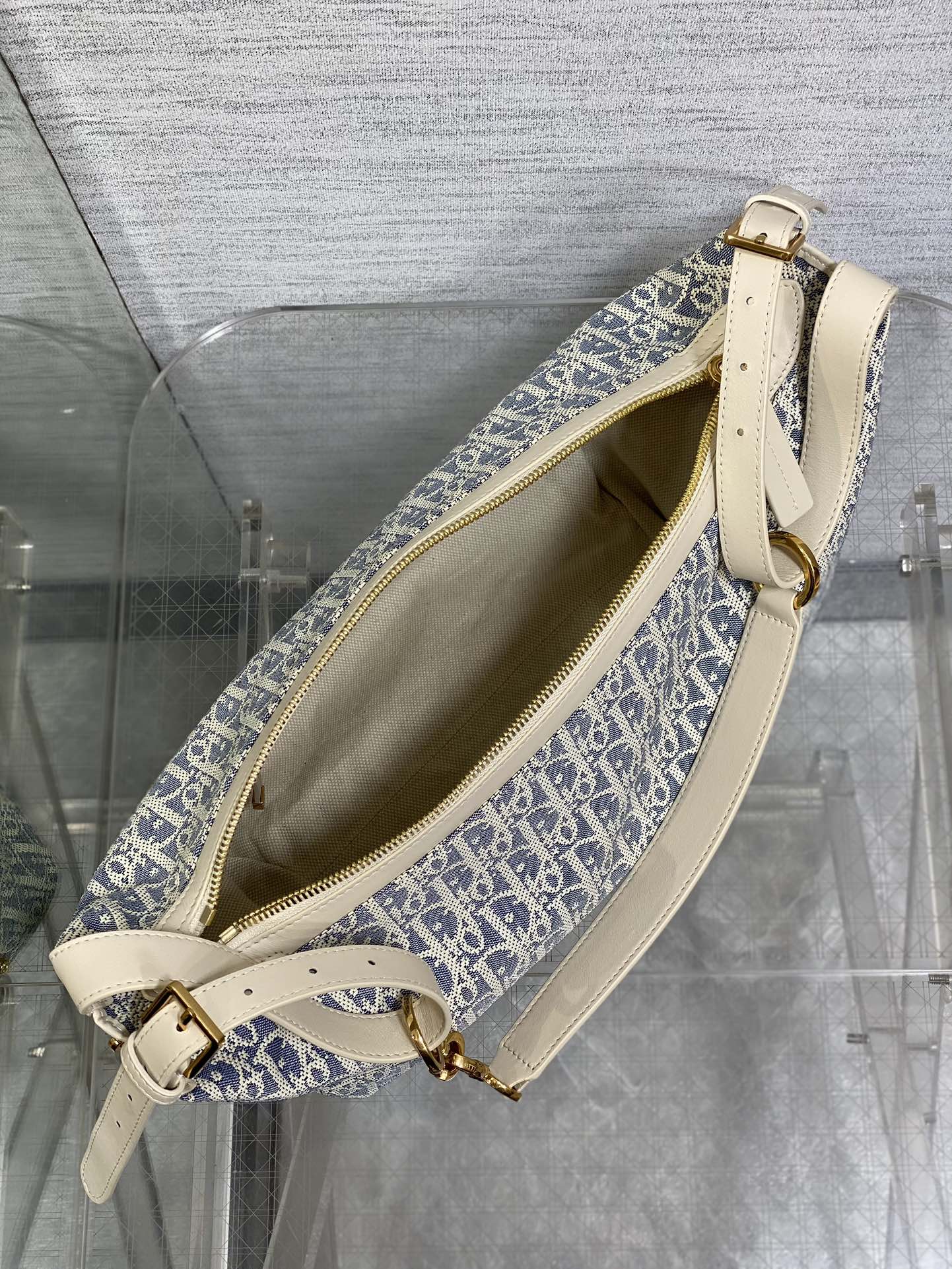 Journes Shoulder Bag