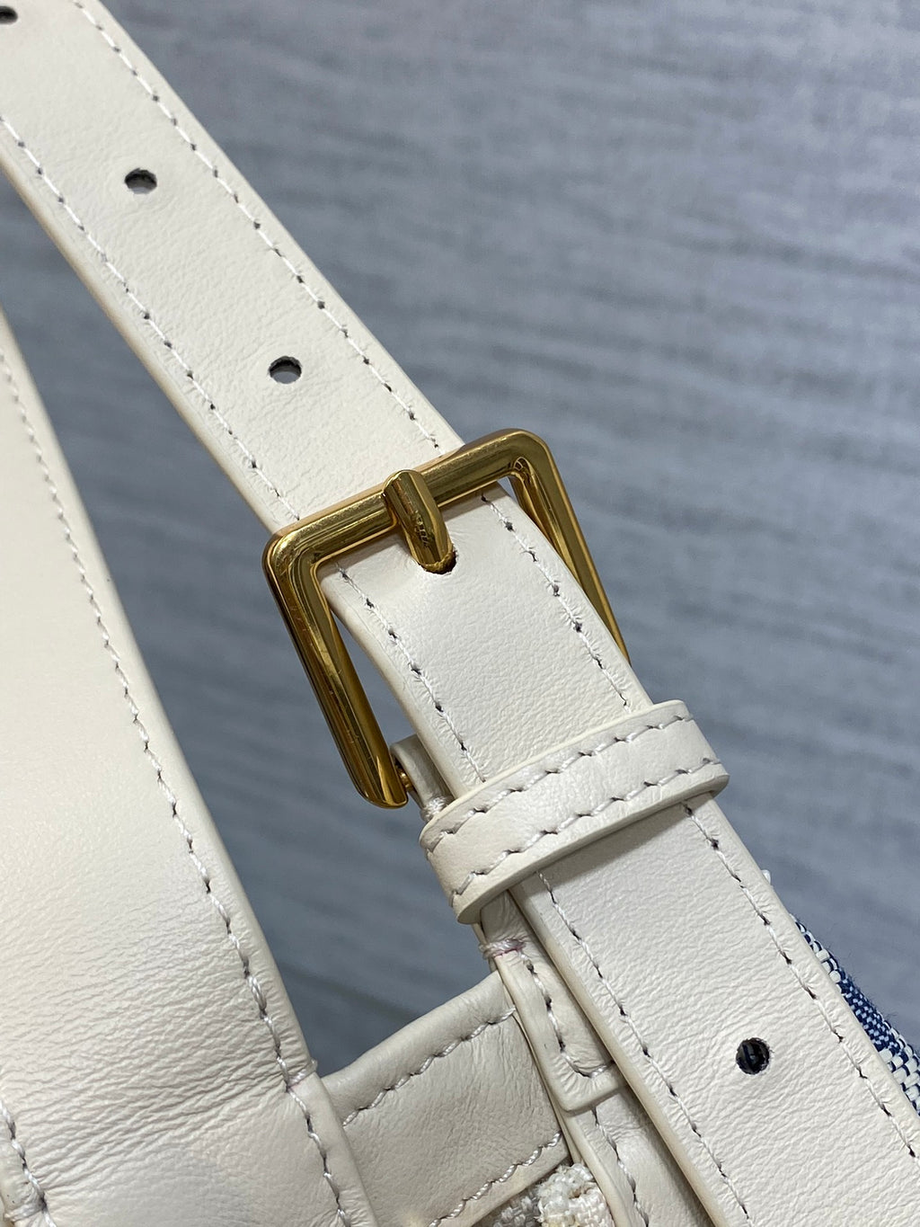 Journes Shoulder Bag