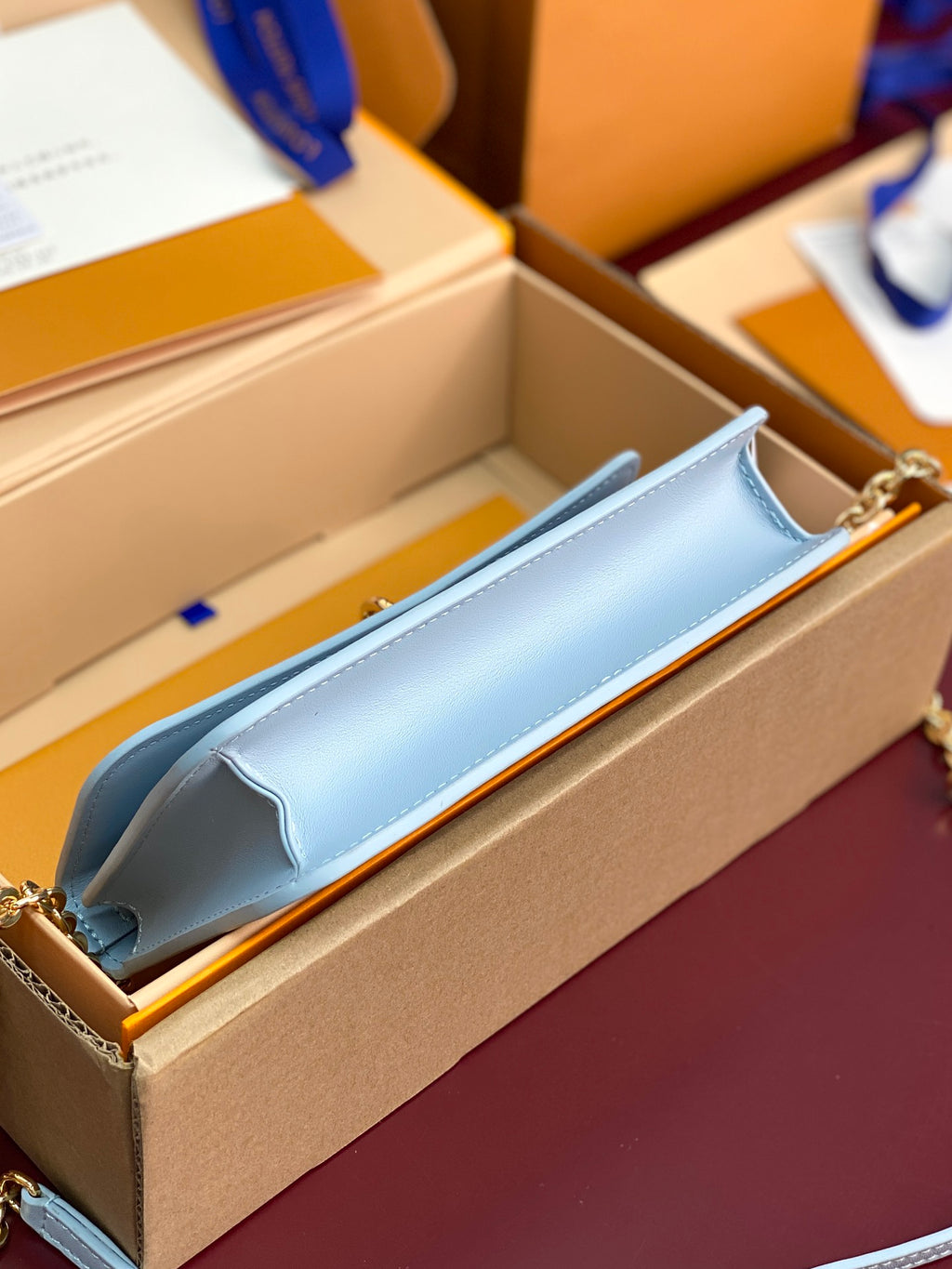 Wallet On Chain – LV Bloom Collection