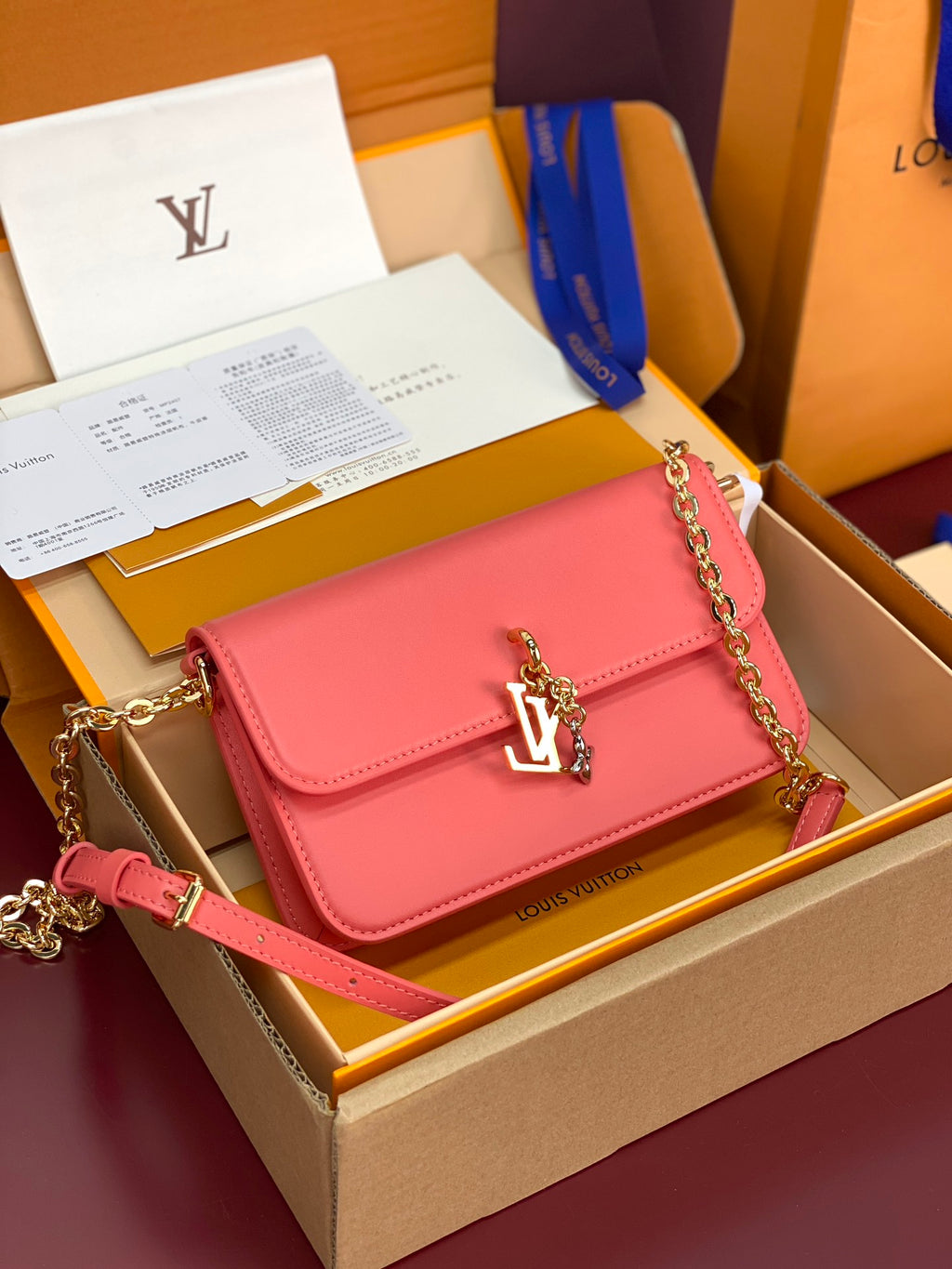 Wallet On Chain – LV Bloom Collection
