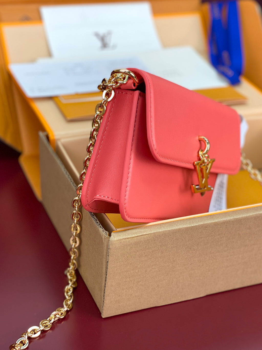 Wallet On Chain – LV Bloom Collection