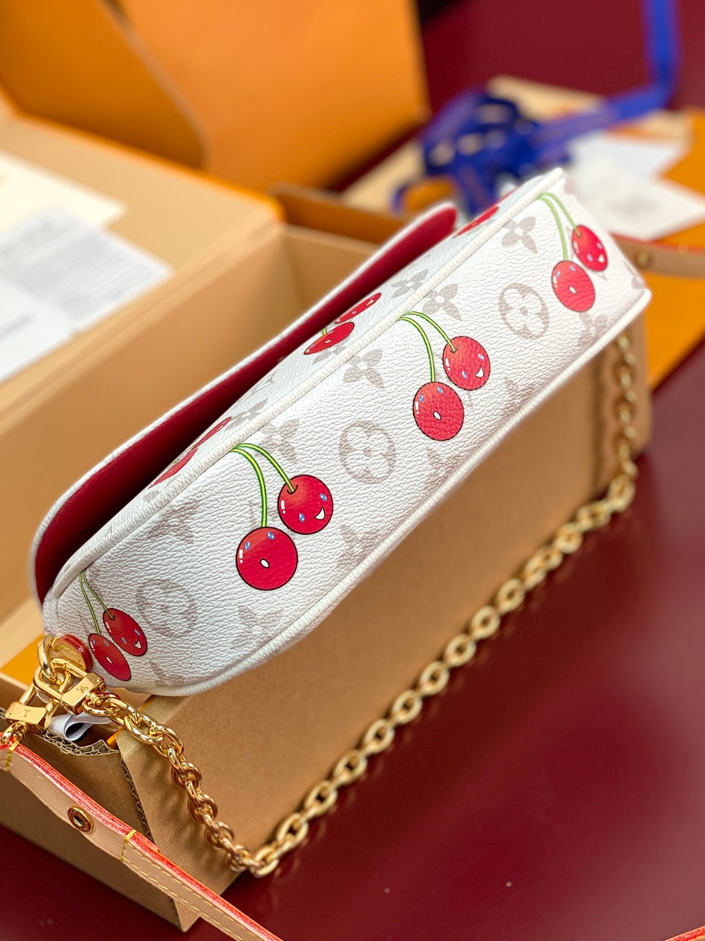 Wallet On Chain Ivy – Monogram Canvas with Cherry Print