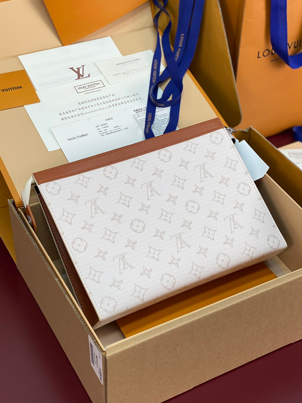 Pochette Voyage – Monogram Heritage Canvas