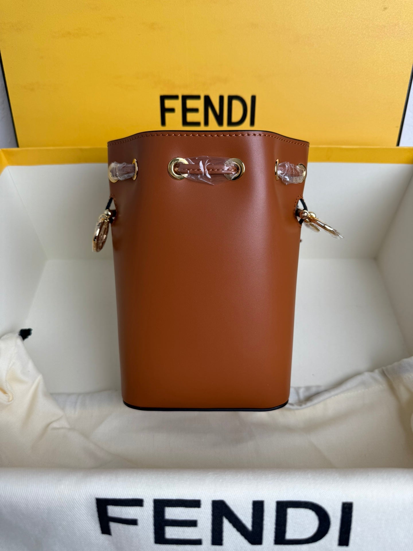 Mon Tresor Bucket Bag