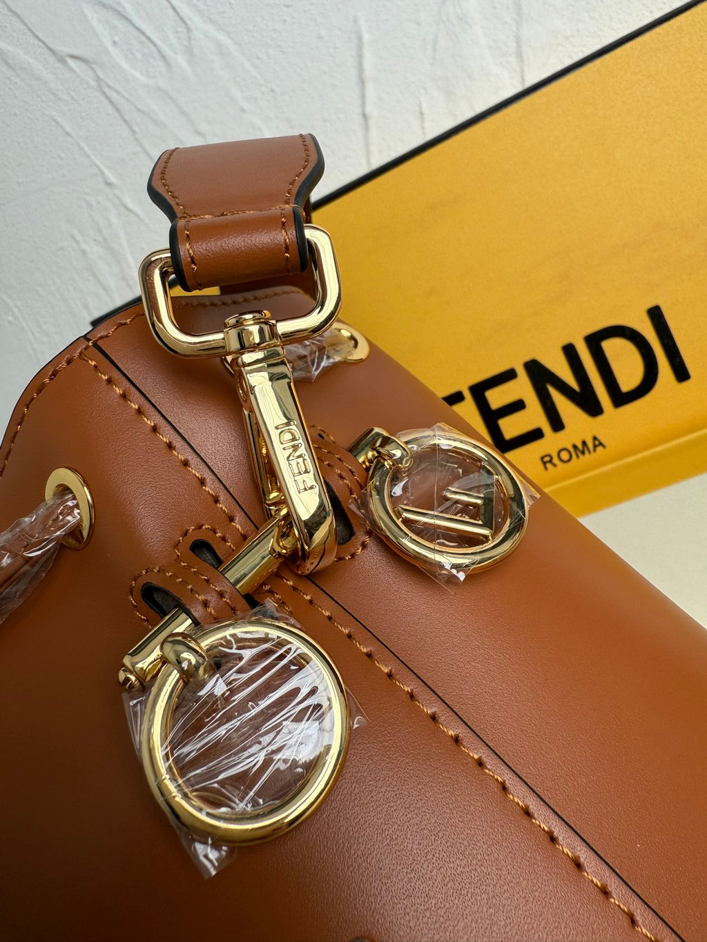 Mon Tresor Bucket Bag