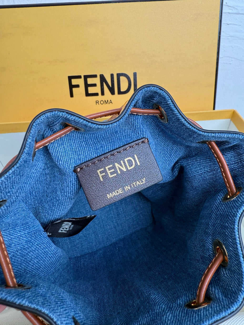 Mon Tresor Bucket Bag