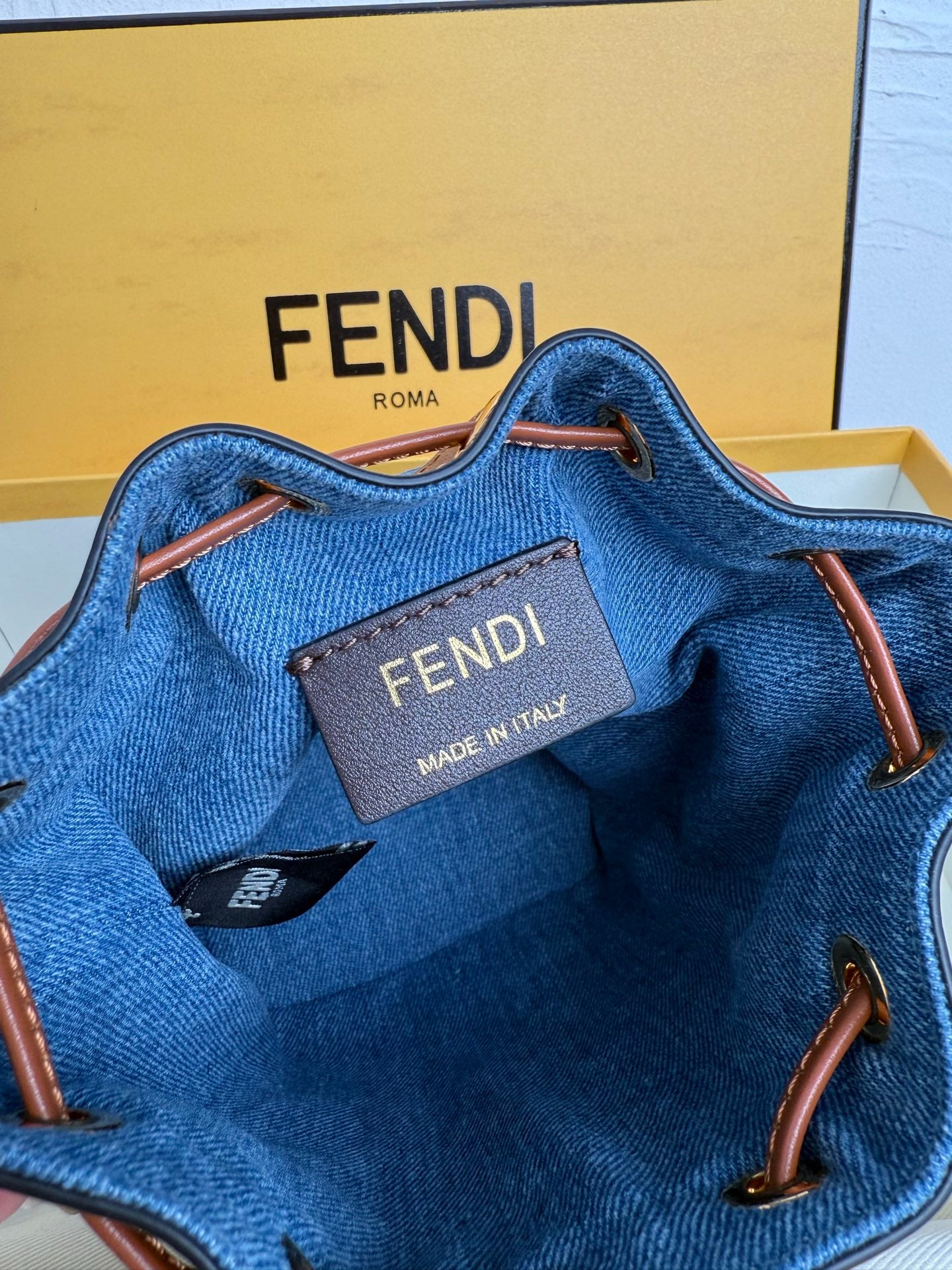 Mon Tresor Bucket Bag