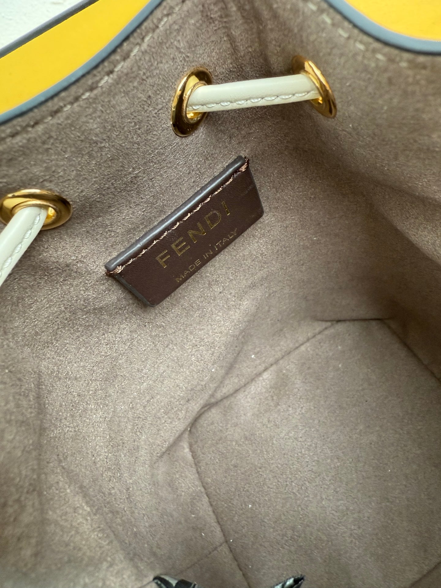 Mon Tresor Bucket Bag