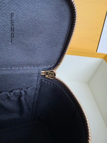 Vanity Case Bag