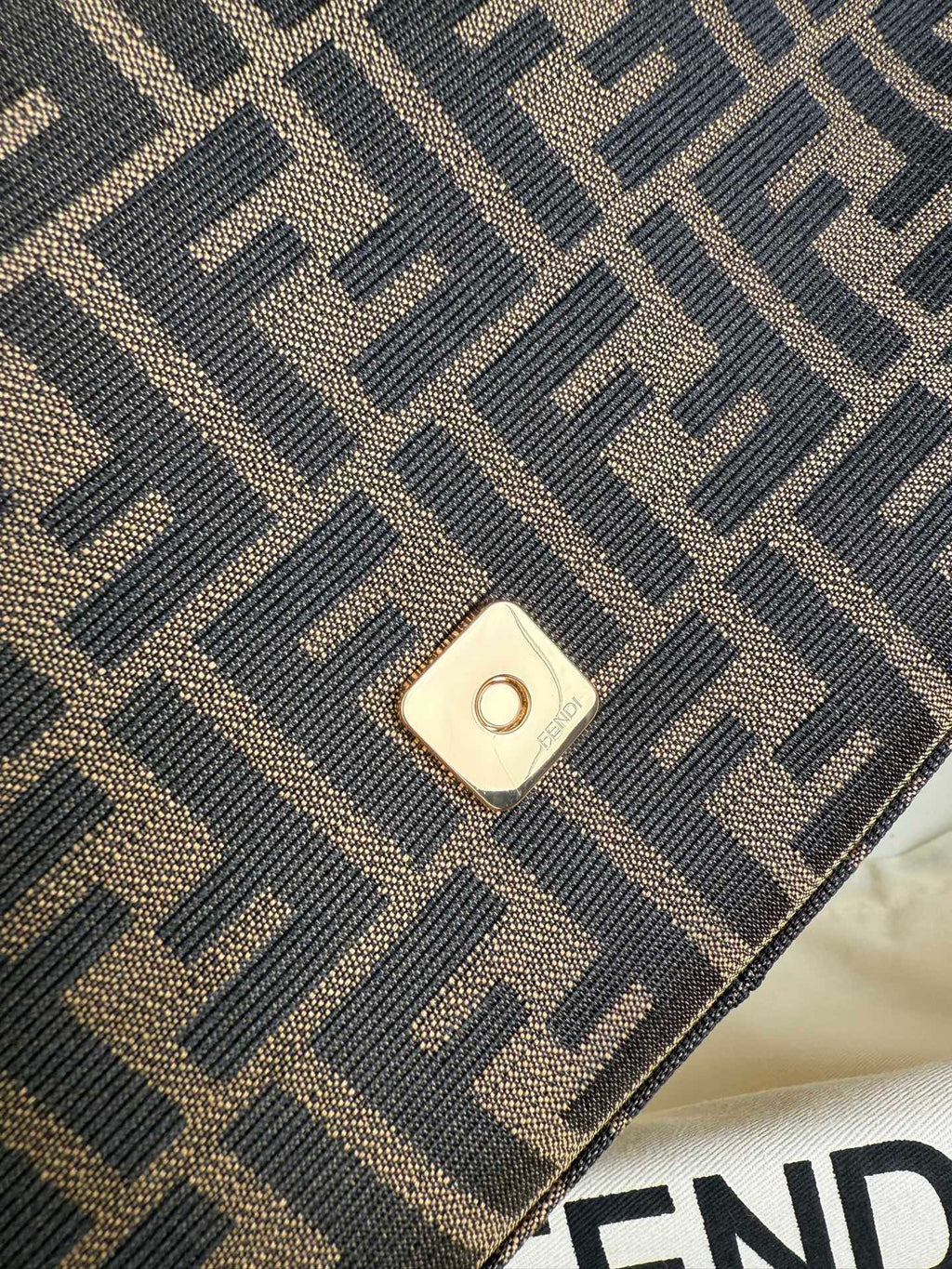 Vintage Baguette Bag