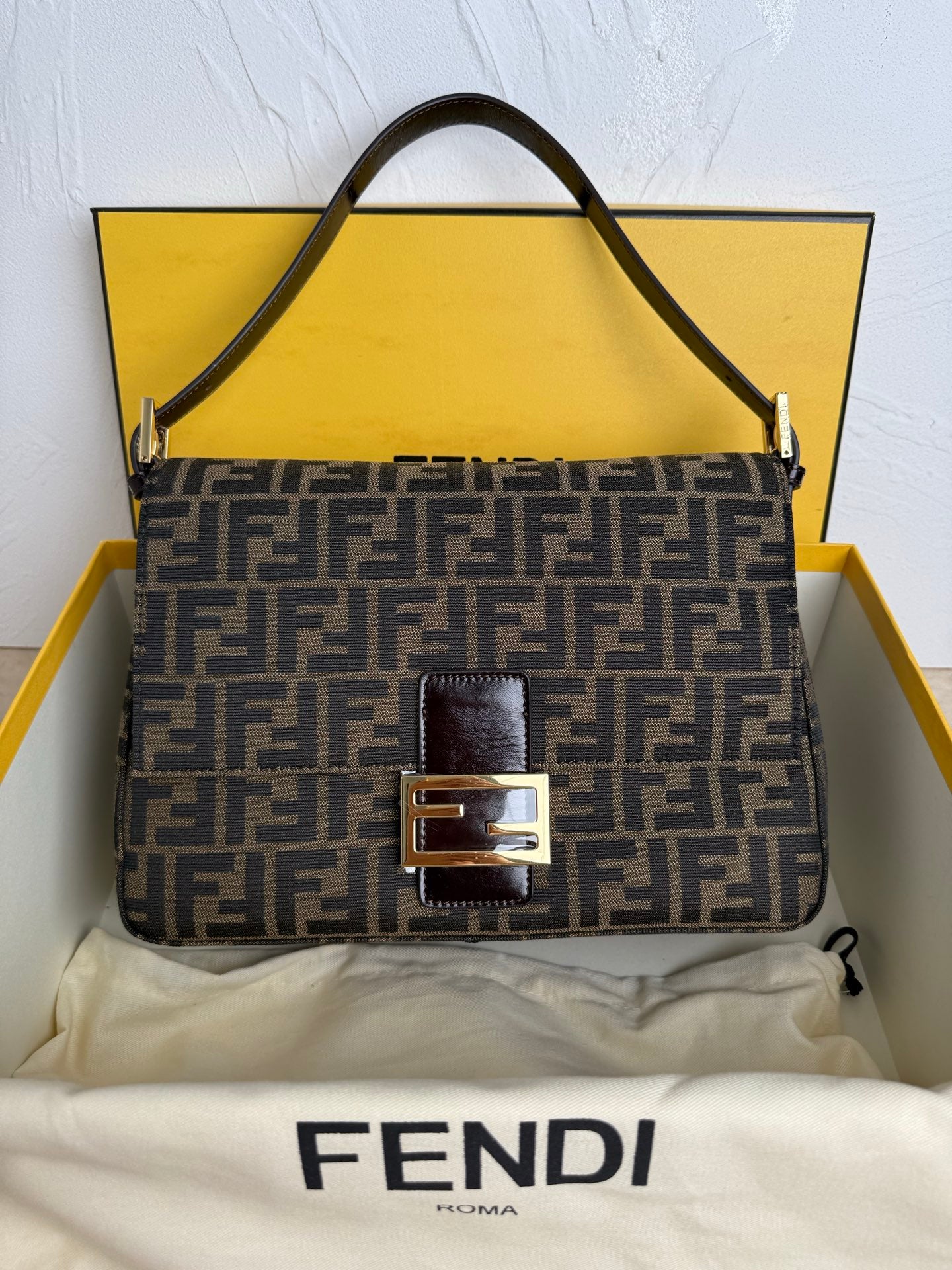 Vintage Baguette Bag