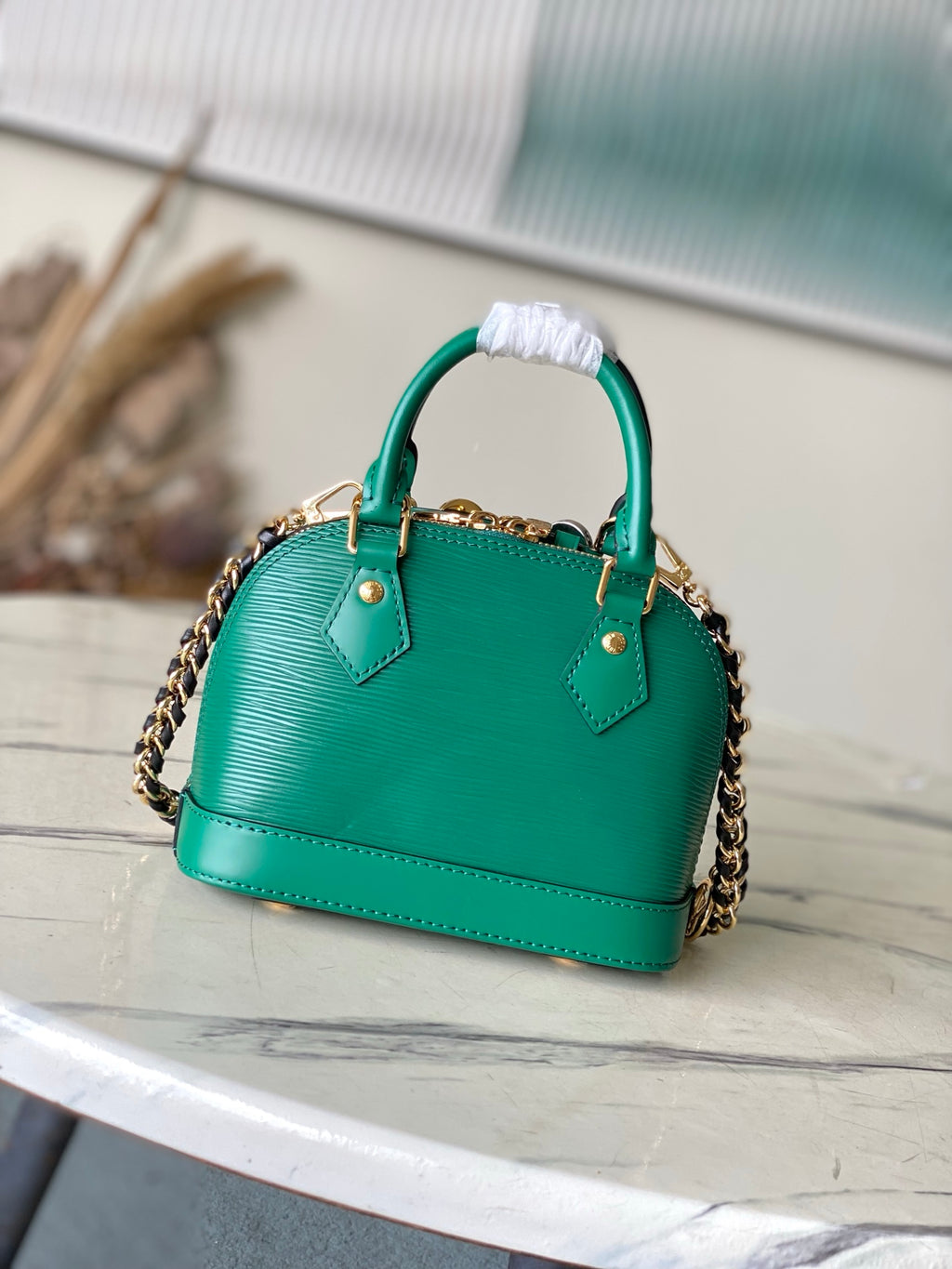 Alma Mini Patent Leather with Chain Strap