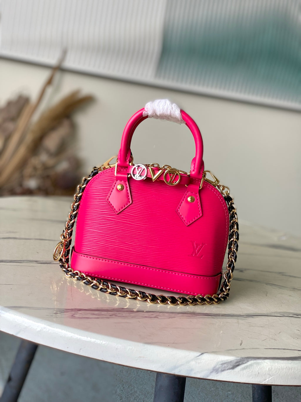 Alma Mini Patent Leather with Chain Strap