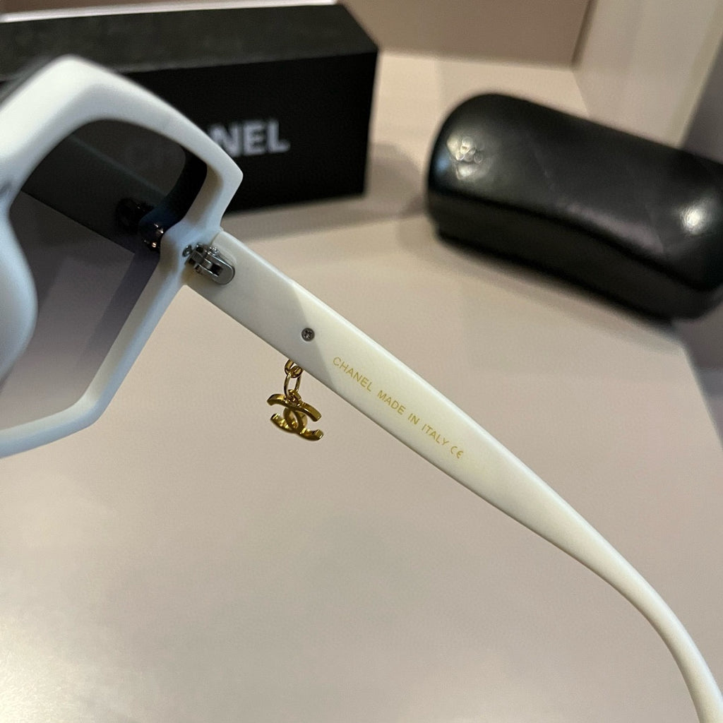 White & Gold Drop-Logo Sunglasses