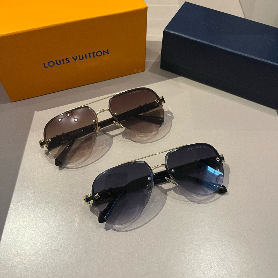 Gradient Lens Aviator Sunglasses