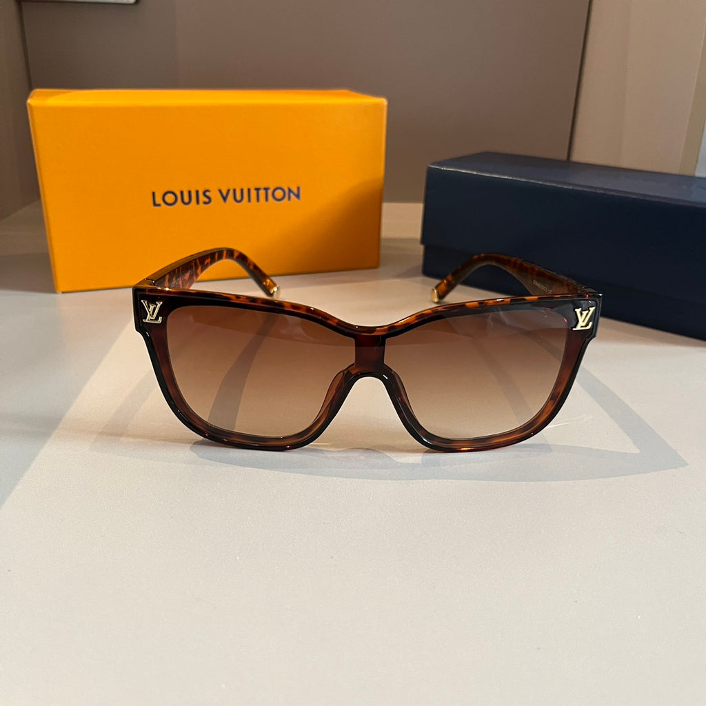 Full Tortoise Frame Monogram Sunglasses