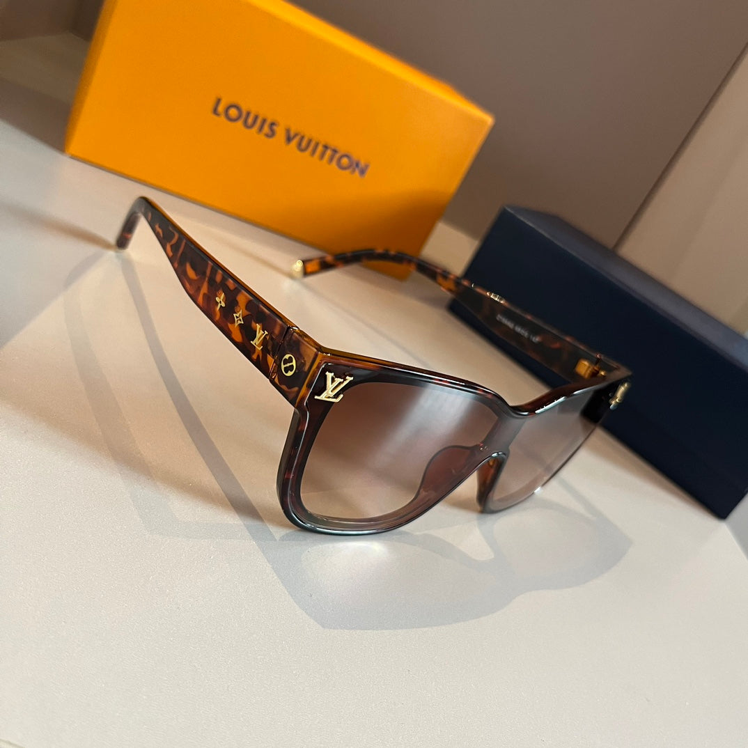 Full Tortoise Frame Monogram Sunglasses