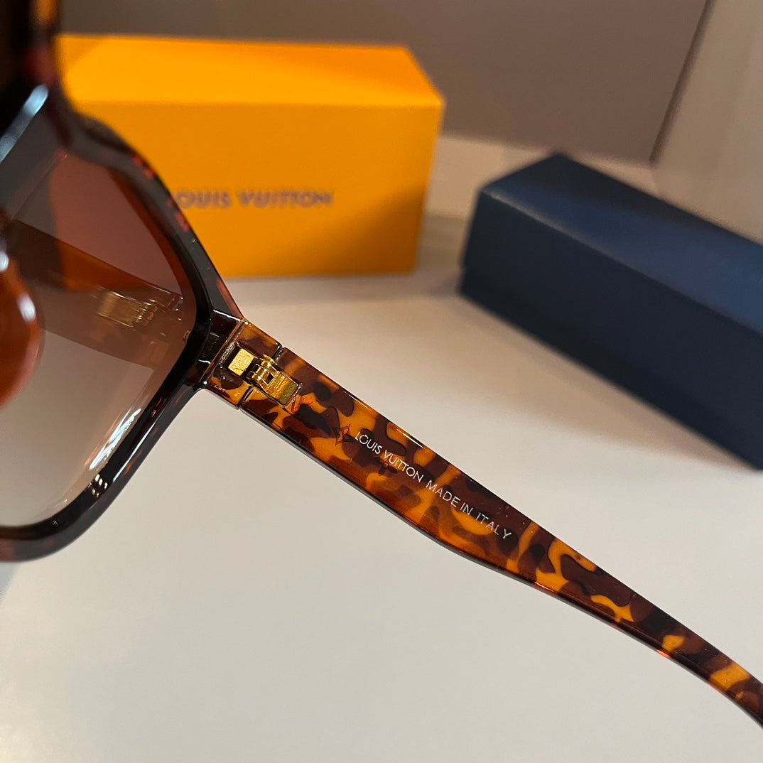 Full Tortoise Frame Monogram Sunglasses