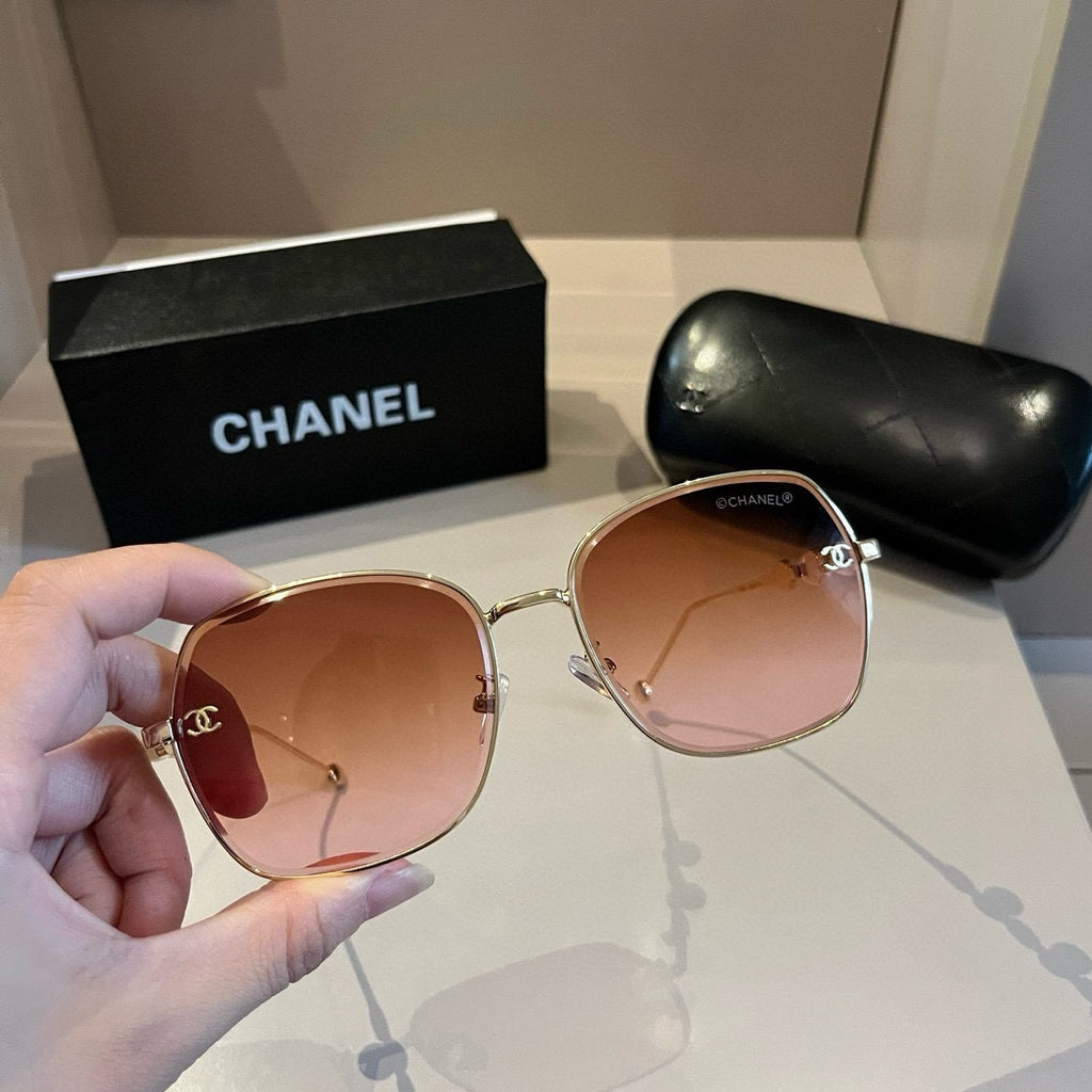 Gold Frame Square Sunglasses