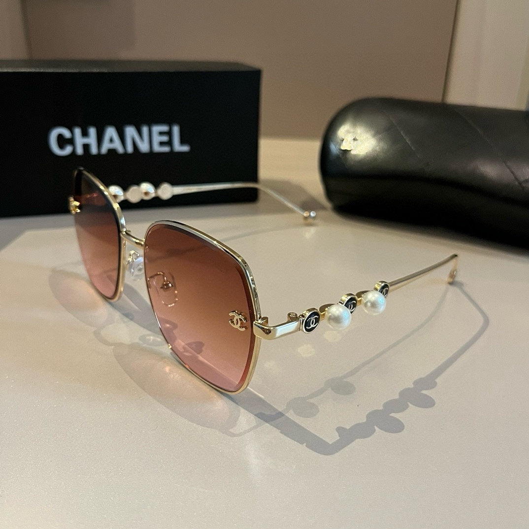 Gold Frame Square Sunglasses