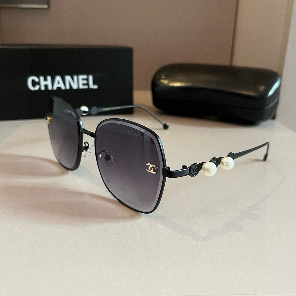 Gold Frame Square Sunglasses