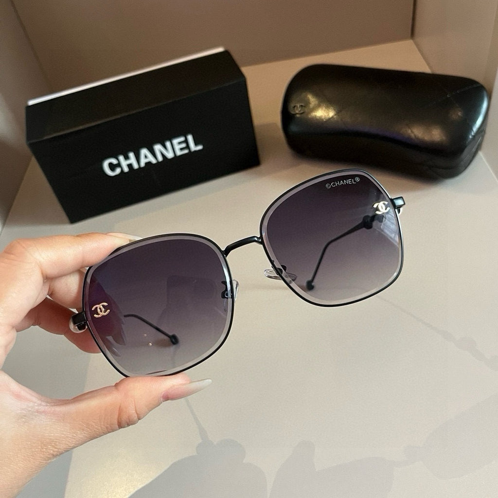 Gold Frame Square Sunglasses