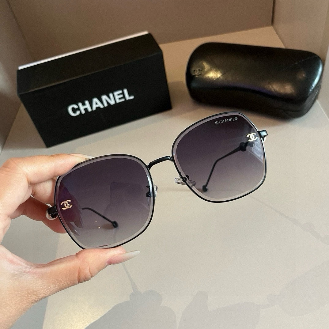 Gold Frame Square Sunglasses