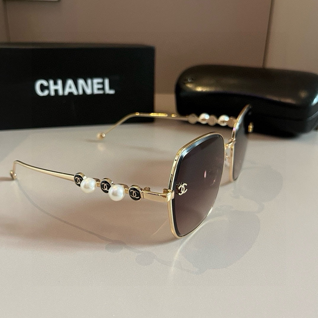 Gold Frame Square Sunglasses