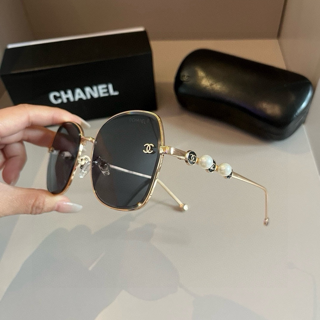 Gold Frame Square Sunglasses