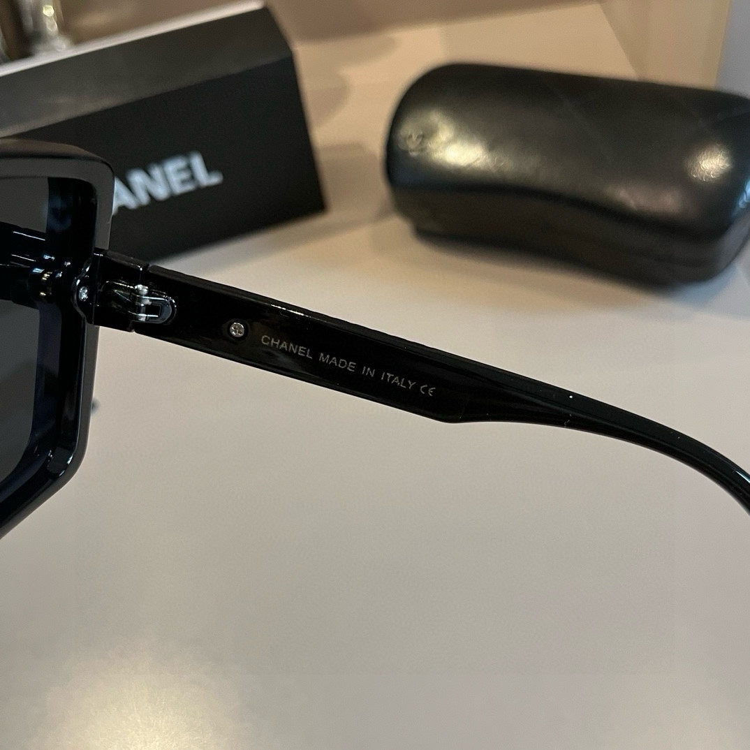 Women Sunglasses